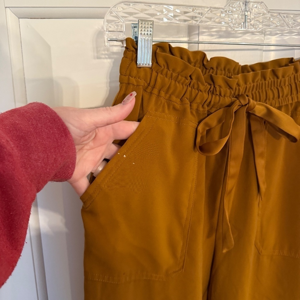 ZARA High Waisted Paper Bag Straight Leg Trouser Pants Mustard Yellow 31891 - Picture 4 of 15